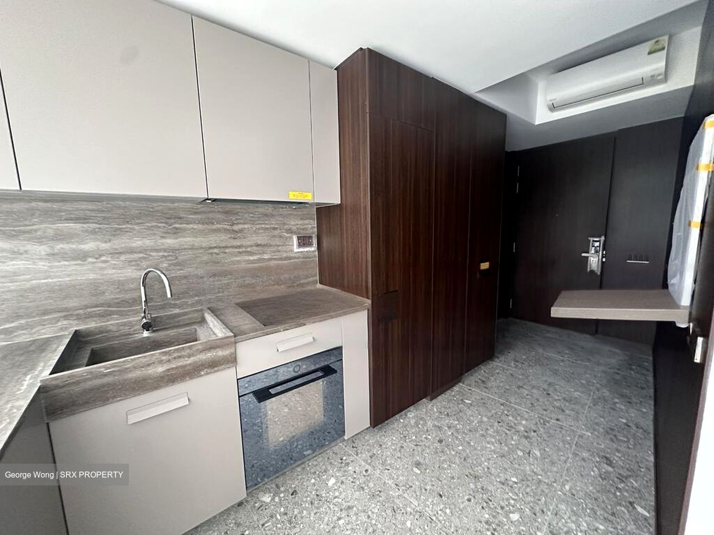 One Pearl Bank (D3), Apartment #488437321